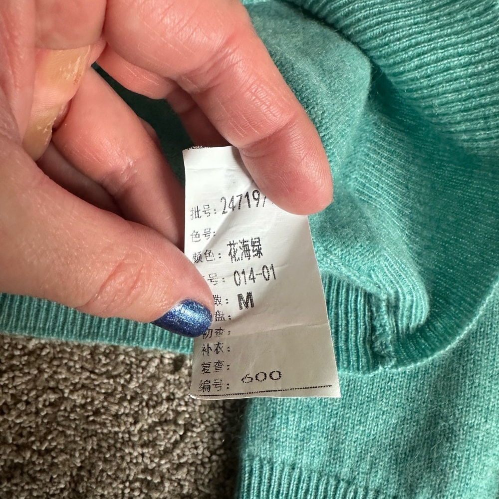 Tahari Sweater Womens M Teal 100% 2-Ply Cashmere Classic Fit Preppy Old Money - Picture 8 of 8